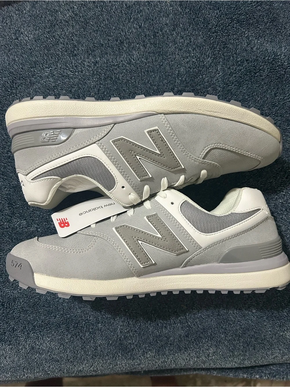 New Balance lightweight retro